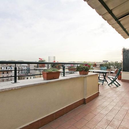 Апартаменты In The Clouds Over Trastevere, Penthouse Studio Рим Экстерьер фото